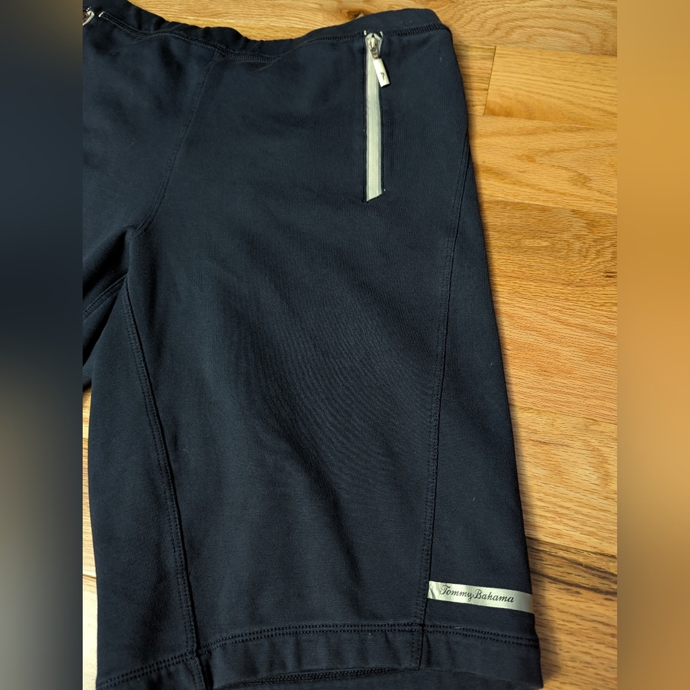 Tommy Bahama Mens M Navy Blue Lounge Shorts with Zipper Pockets Drawstring - Picture 3 of 8